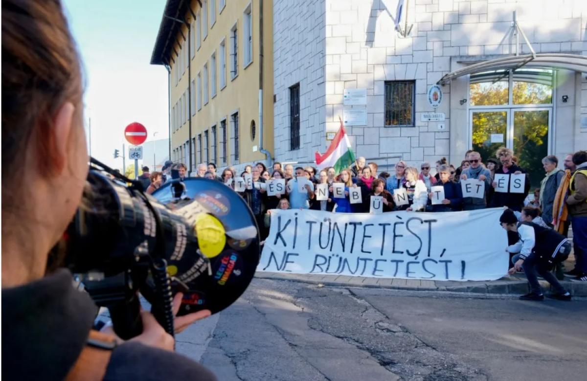 A Pécs Pride vádemelés előtt álló szervezője a strasbourgi bírósághoz fordult