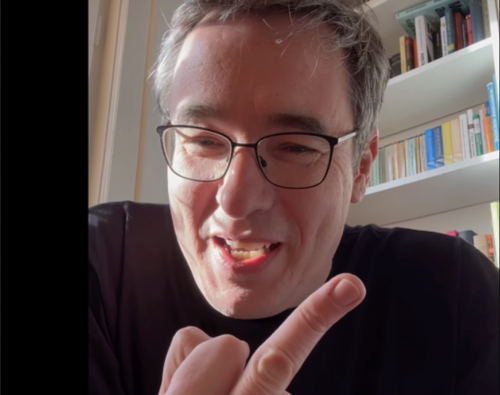 Rákay Philip: Mindenki meghibbant?