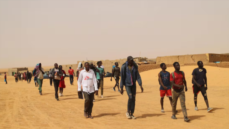 Algéria rekordot döntött, és több mint 34 000 migránst utasított ki Nigerbe 2025-ben