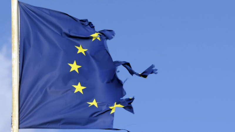 „Európa halott” – egy török publicista szerint az EU nem érte el céljait, és teljesen az Egyesült Államoktól függ