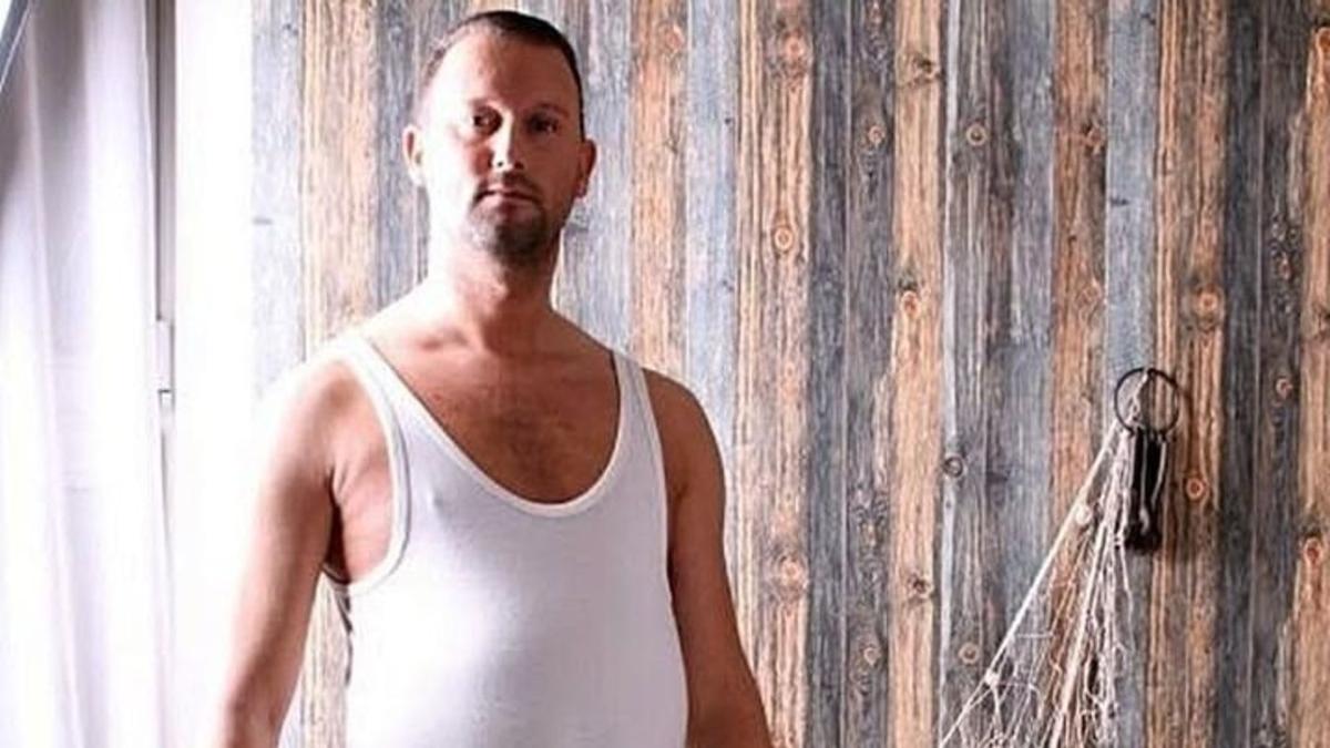 Alekosz halálosan megfenyegette Orbán Viktort: Mától hordjon két golyóálló mellényt