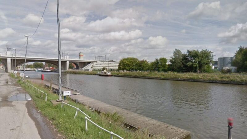 Bandaháború Brüsszelben: felgyújtottak egy 15 éves fiút