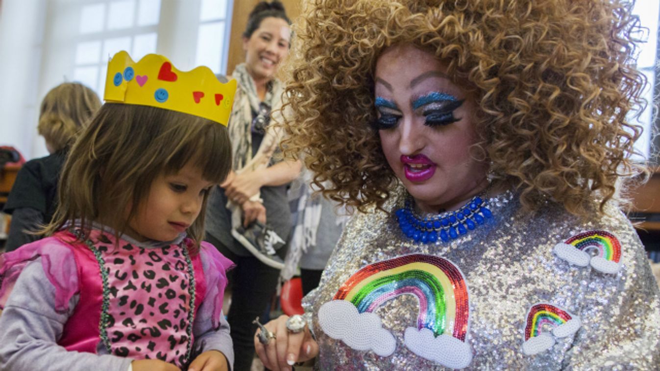 Tankönyvbotrány Ausztriában: „Nem akarjuk, hogy gyermekeinket perverz és woke propagandának tegyék ki”