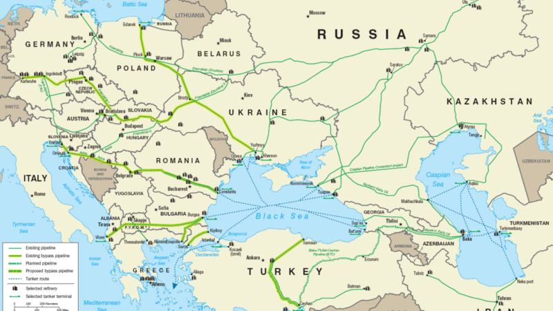 Energetikai sakkjátszma: Budapest és Pozsony már az áram- és gázcsapok elzárását is mérlegeli