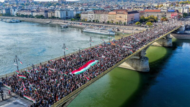 Március 15: menet indul, kampány gyorsul 