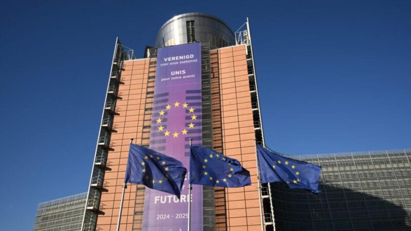 Brüsszel szerint Magyarország veszélyes pályán áll, újabb válság fenyeget