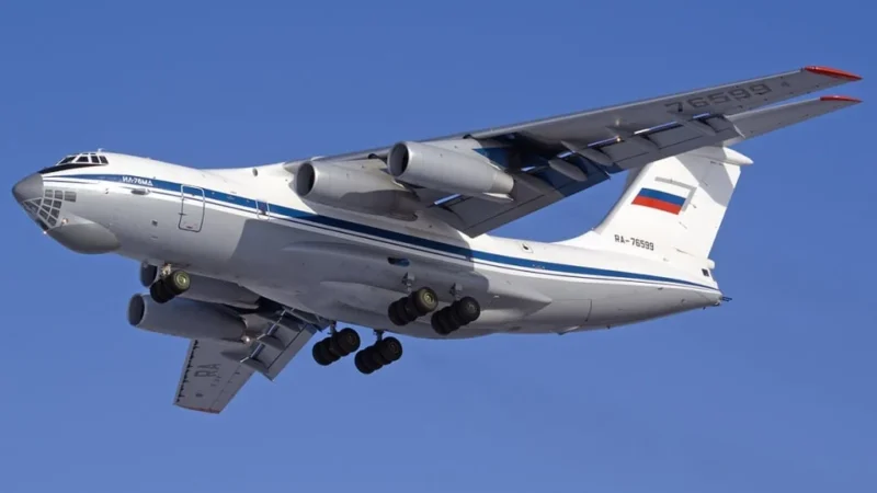 Fox News: egy orosz Il-76-os landolt az egyik kubai katonai repülőtéren, az USA aggódik