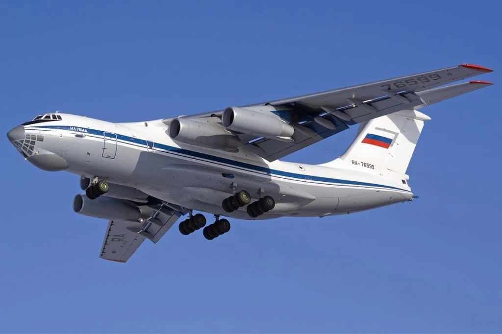 Fox News: egy orosz Il-76-os landolt az egyik kubai katonai repülőtéren, az USA aggódik