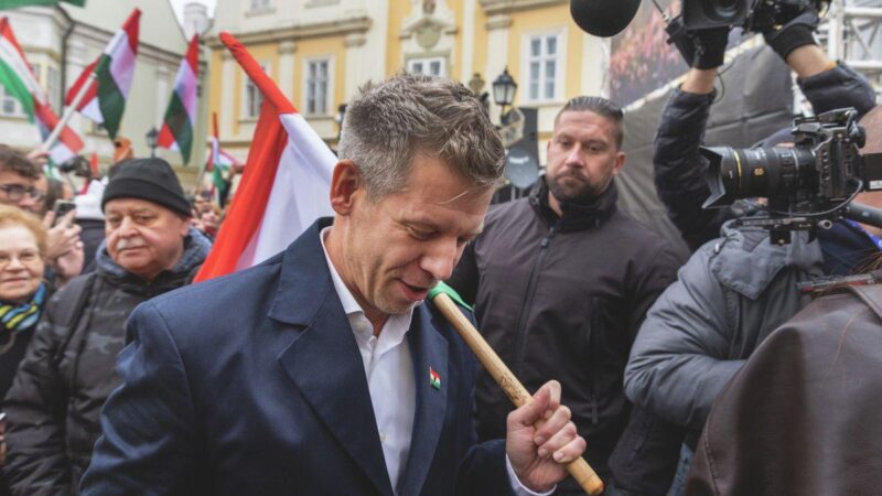 A kopogtatáshoz sincs elég embere a Tiszának vidéken