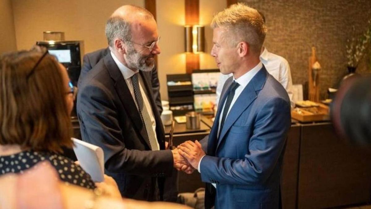 „A vereségre való felkészülés mellett tudatosan elkezdte építeni a Tisza Párt a választási csalás mítoszát is”