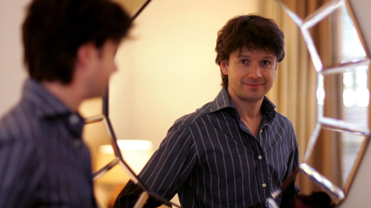 Kizuhant egy thaiföldi toronyház 18. emeletéről az Asos alapítója