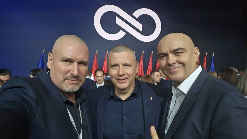 Beállt a rendőrszakszervezet a Tisza Párt és Magyar Péter mögé?