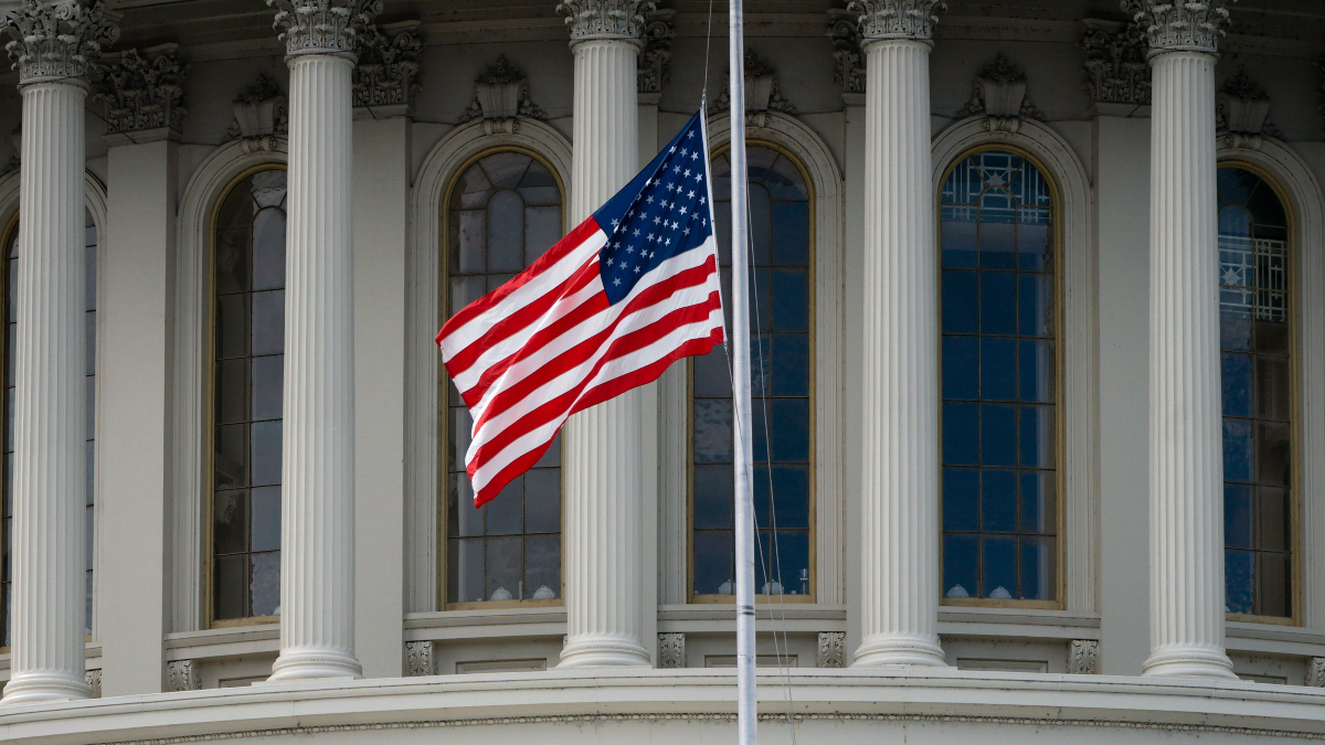 Nincs költségvetési megállapodás: részlegesen leállt Amerika