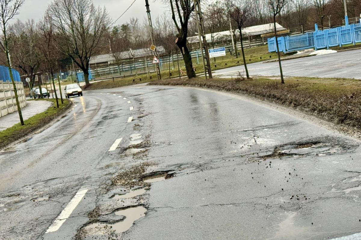 Így pusztul le a Pride-díjas Karácsony Budapestje: Rekordot döntöttek a kátyúk a fővárosi utakon