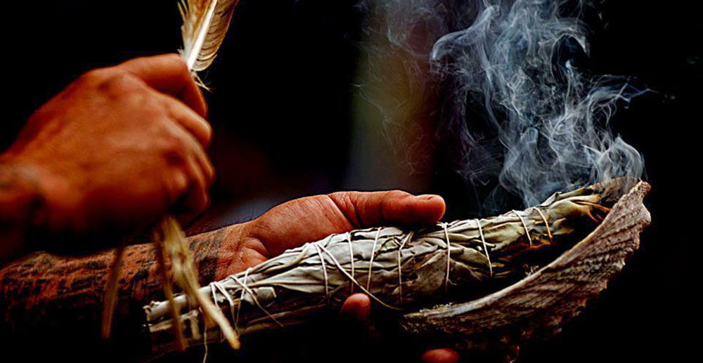 Daganatos betegeknek adtak be házilag kotyvasztott injekciókat egy érdi garázsban