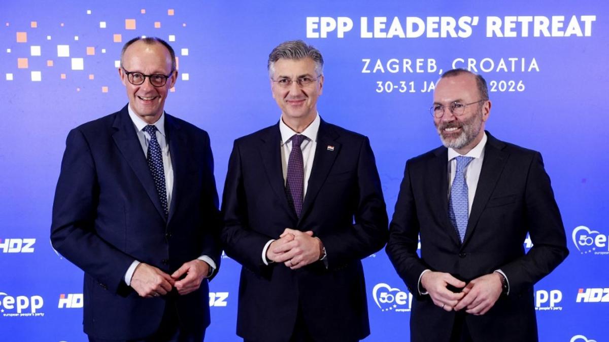 Horvátország végrehajtja a néppárti tervet, újraindult a sorkatonaság