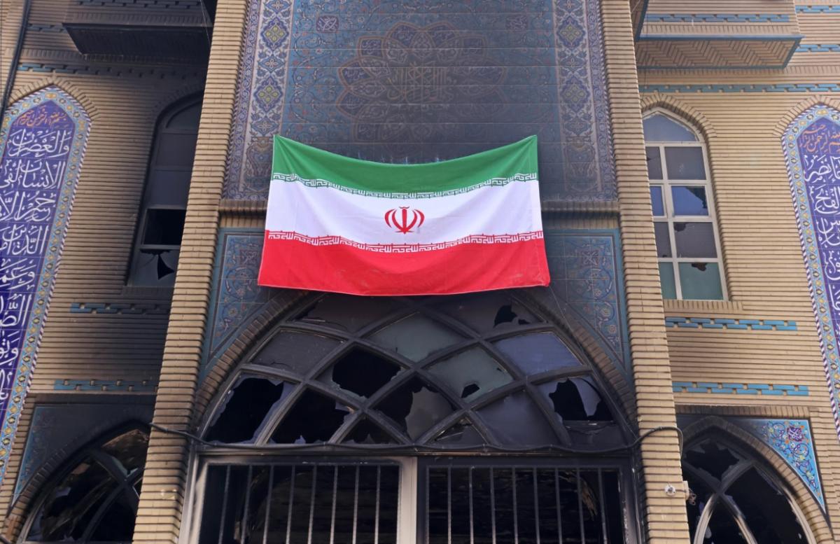 „Egy liter olaj sem hagyhatja el a Közel-Keletet” – Folytatódik az iráni olajblokád