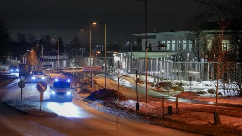 Hatalmas robbanás rázta meg az amerikai nagykövetséget Oslóban