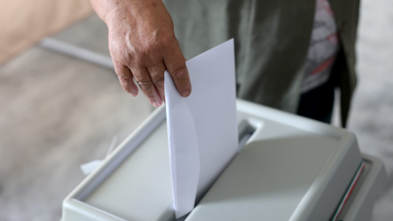 Kettős x-szeléssel, tömeges választási jogsértésre buzdítva terjesztenek álhírt a tiszások