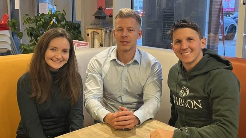 Asszisztensével kapcsolatos zaklatási ügyben emlegetik Magyar Pétert