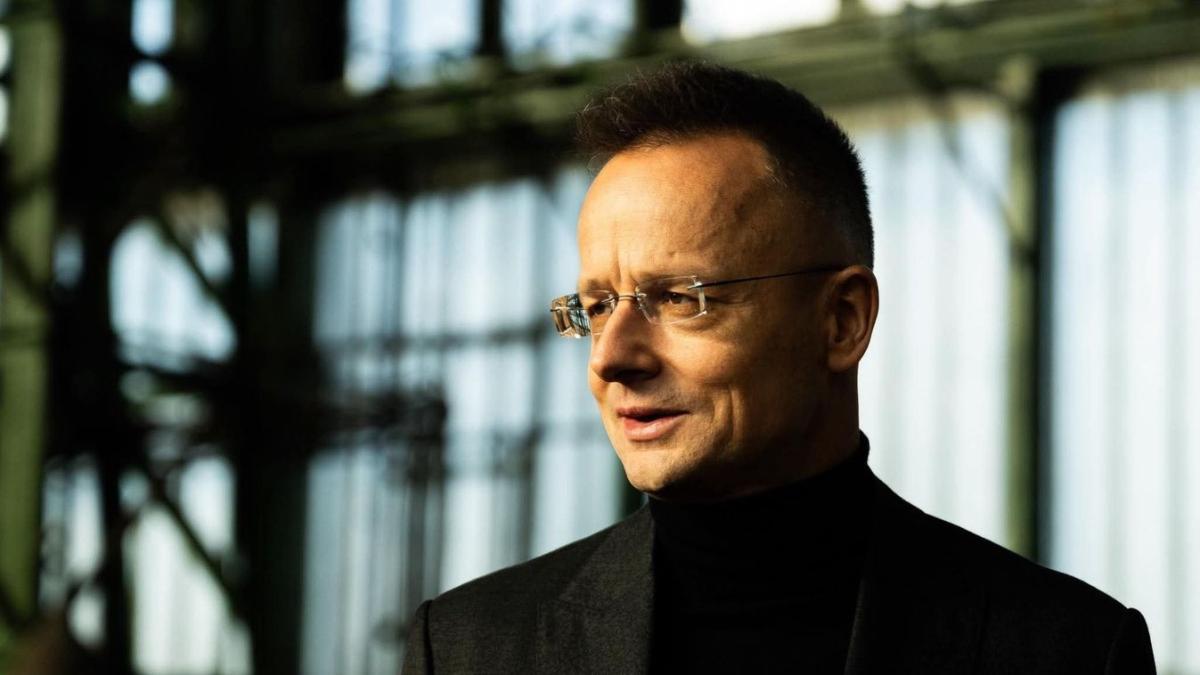 Ez az ukrán háborús maffia pénze? – A kormány választ vár a titokzatos szállítmánnyal kapcsolatban