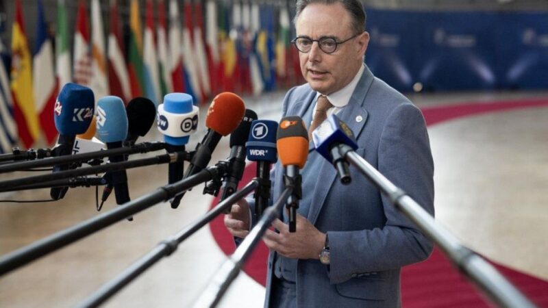 Belga miniszterelnök: Van B terv Orbán Viktor megkerülésére