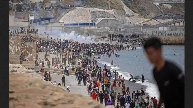 Félmillió illegális bevándorlót legalizál a spanyol kormány – új migrációs hullám jöhet?