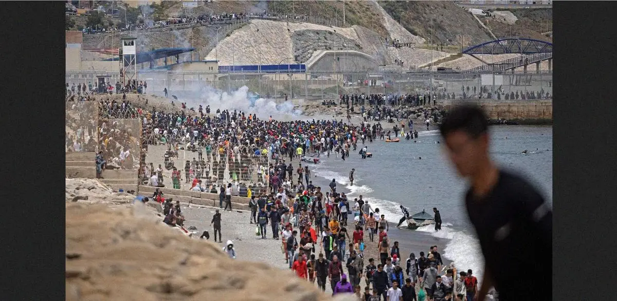 Félmillió illegális bevándorlót legalizál a spanyol kormány – új migrációs hullám jöhet?