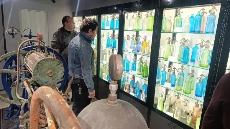 Negyvenévnyi gyűjtőmunka után megnyílt a zombori Szódamúzeum