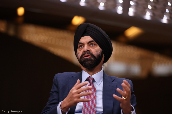 Súlyos gazdasági visszaesésre és áremelkedésekre figyelmeztetett a Világbank