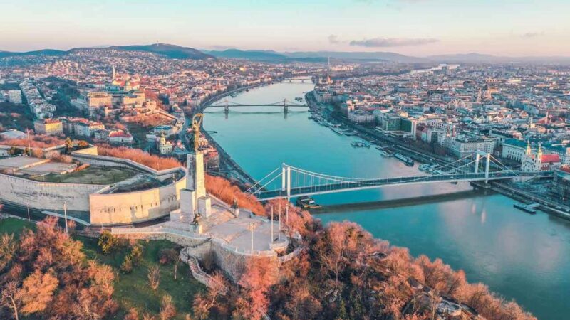 Csúcsokat döntött tavaly a turizmus