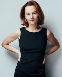 Figyelmeztetés egy megélt jövőből – amikor a szavakból valóság lesz