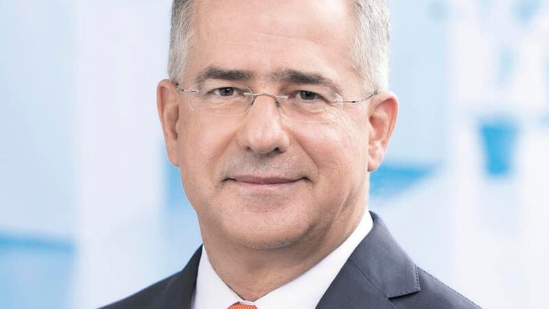 Kósa Lajos sem ül be a parlamentbe, 36 év után búcsúzik