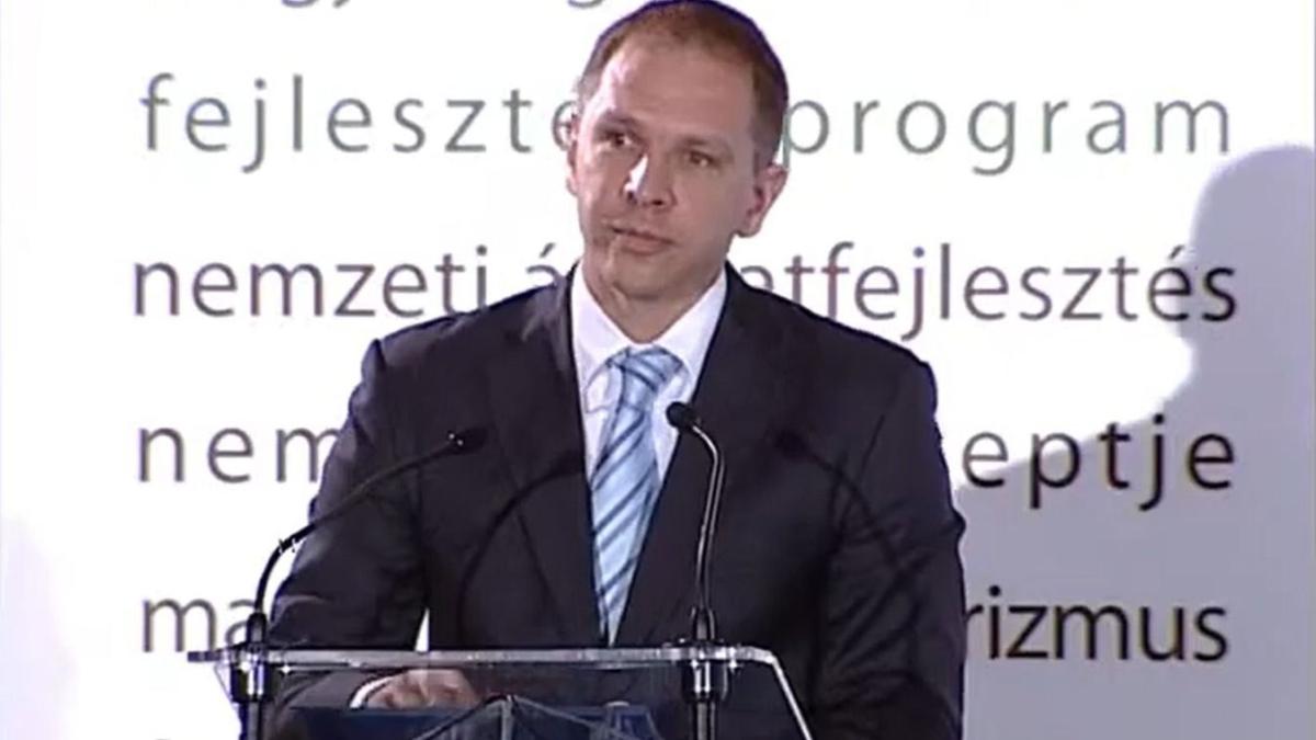 Gyurcsányék szakértőjét nevezheti ki államtitkárnak Magyar Péter