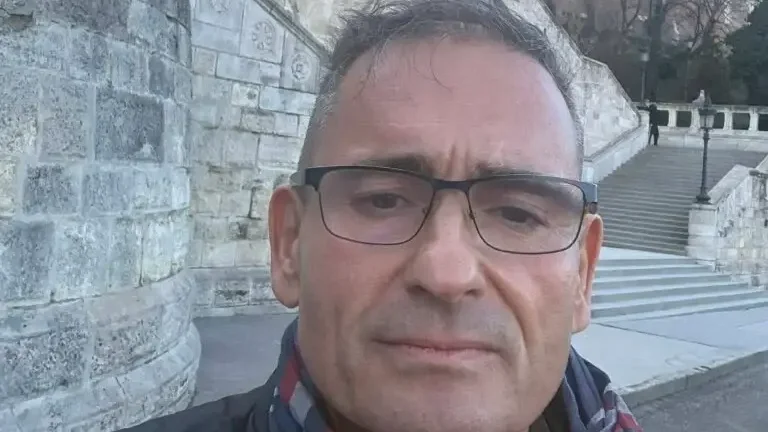 Kiderült, ki áll a Szivárvány TV mögött