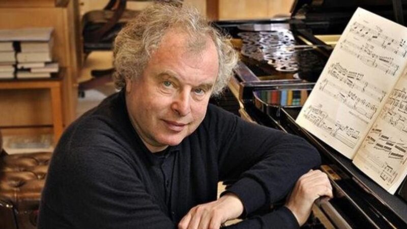 Orbán Viktorék távozása után megint ad koncertet idehaza a hungarofób Schiff András