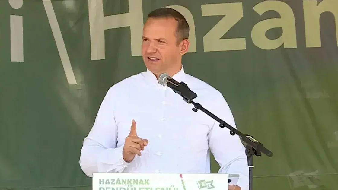 Toroczkai a plakátégetésről: Vannak erők, amelyek Majdanhoz hasonló „polgári ellenállást” akarnak