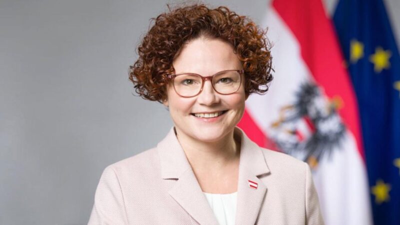 Spórolási tanácsok Ausztriában: „Vegyen fel egy kabátot”