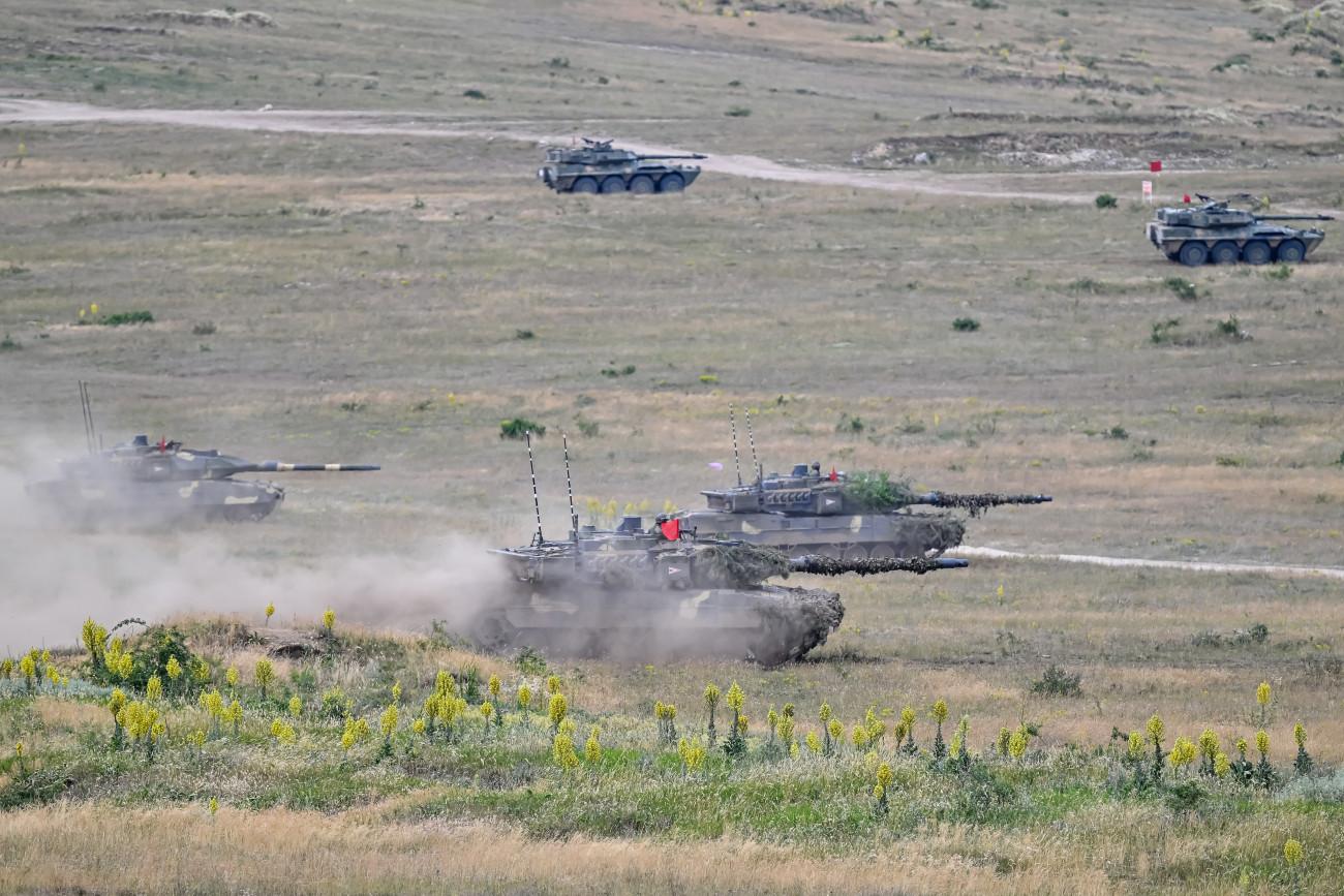 Donald Trump NATO-tervei után az Európai Bizottság már a külön védelmen dolgozik