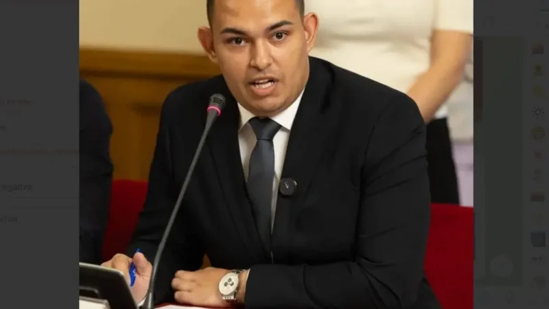 Luxusóra és politikai támadás a miniszterjelölti meghallgatáson