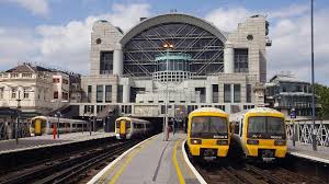 Földalatti parancsnokságot épített ki a NATO a londoni metróban egy védelmi hadgyakorlat keretében