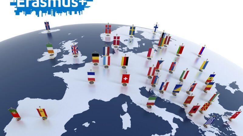 Tarr Zoltán: Minden magyar egyetemre visszatér az Erasmus-program