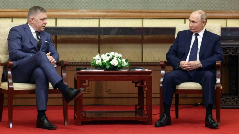 Fico és a moszkvai diplomáciai kötéltánc: Különutas szlovák politika 2026-ban