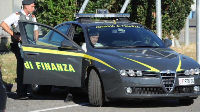 Brutális csapás a maffiára Olaszországban: 200 millió eurós vagyont foglaltak le