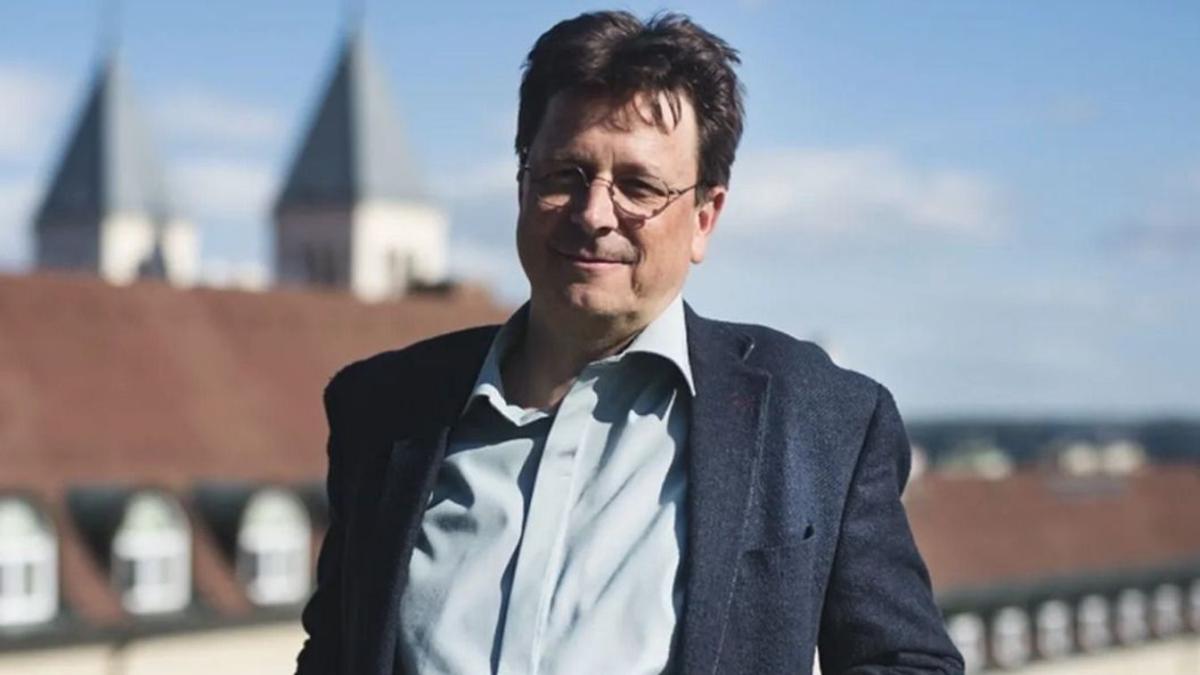 Éles ideológiai viták az új kormány körül: Az úrnapi körmenet betiltásának lehetőségével érvelt a leendő egyházügyi államtitkár