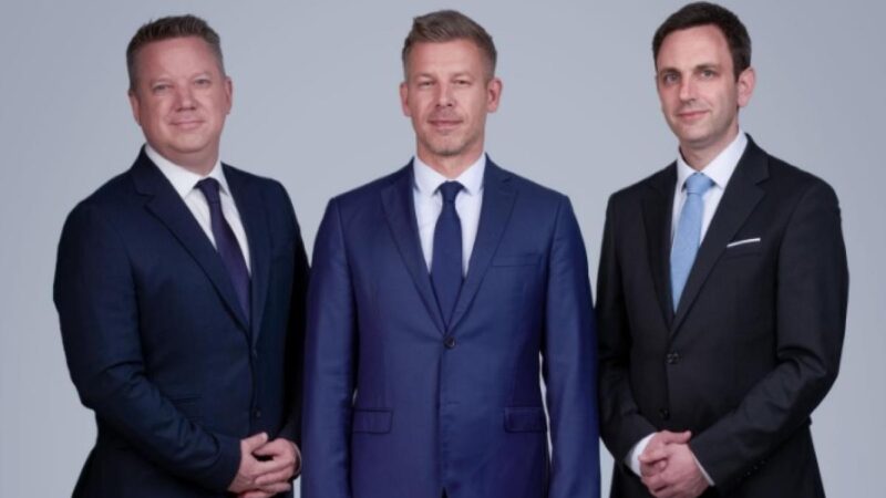 Kezdenek ébredezni: A tiszások lázadnak Magyar ellen, miután kinevezte a sógorát igazságügyi miniszternek