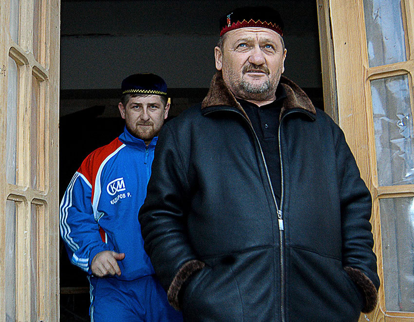 Esküdt ellenségekből Putyin fanatikus katonái