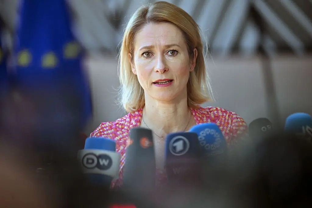 Kaja Kallas drámai figyelmeztetése:””Ha nem segítjük Ukrajnát, elkezdhetünk oroszul tanulni”