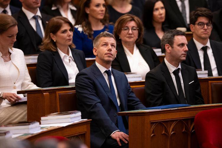 Eskü helyett hadüzenet – Magyar Péter elszalasztotta a történelmi pillanatot