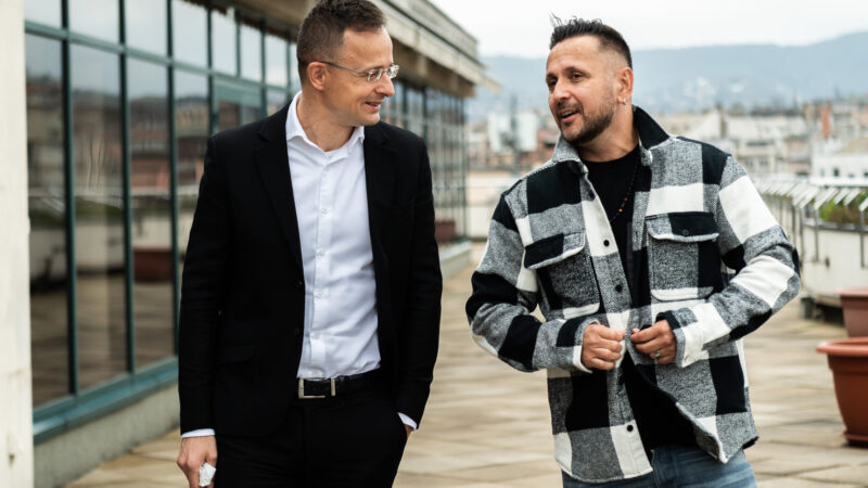 Dopeman megtaposta az áruló Majorost: „Elrappeled, hogyan lettél a Fidesz alatt ilyen NAGYON gazdag?”